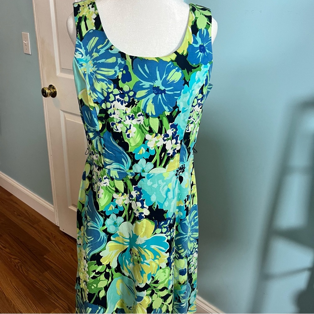 Studio I Blue‎ and Green Floral Timeless Dress Size 14 Petite